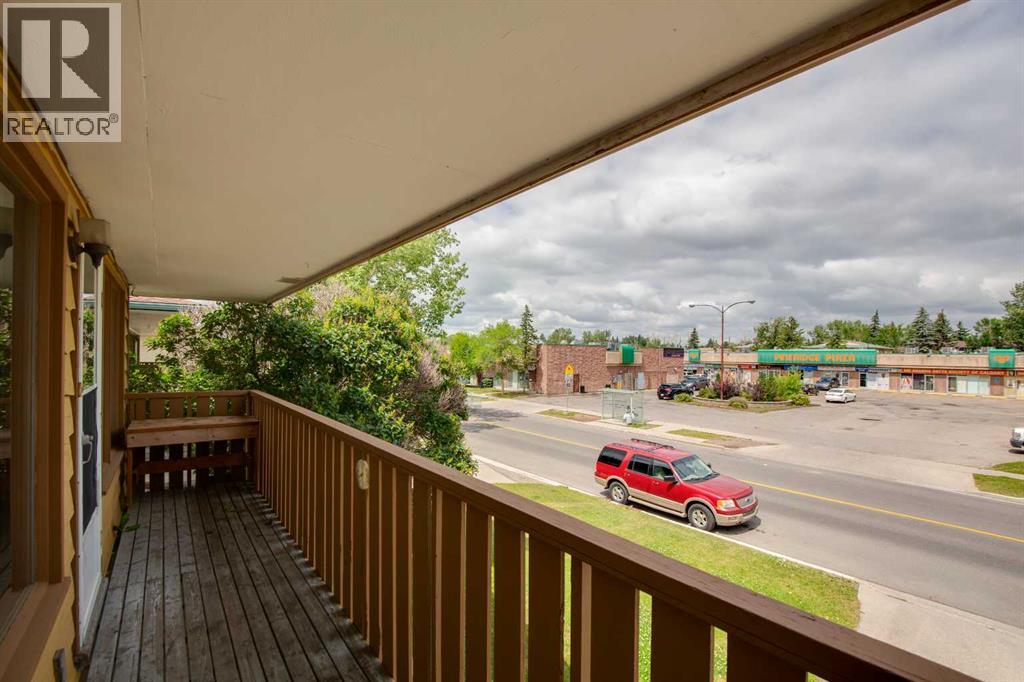6215 Rundlehorn Drive NE - 18