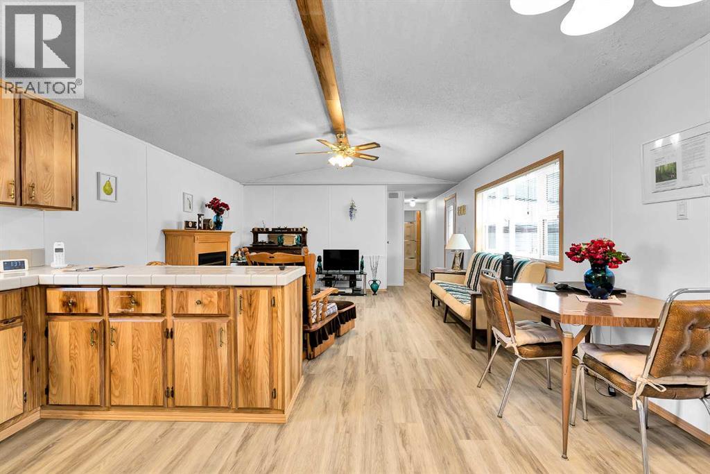 3123 Burroughs Manor NE - 7