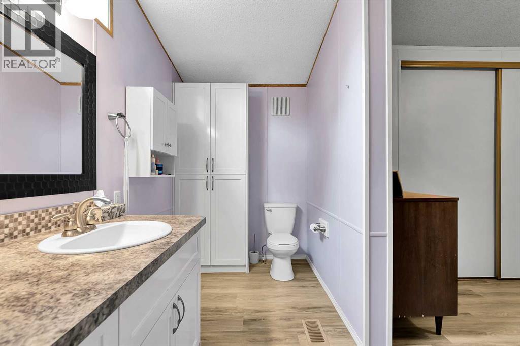 3123 Burroughs Manor NE - 20