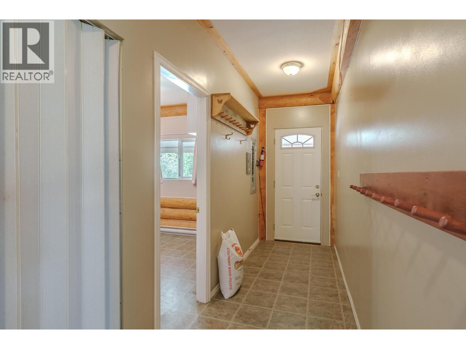 7532 CARIBOO CHALET ROAD - Image 11