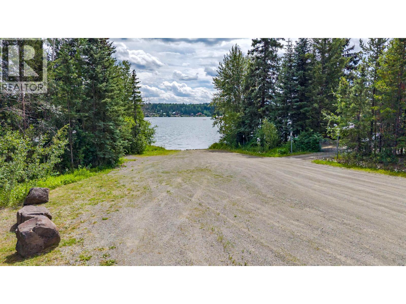 7532 CARIBOO CHALET ROAD - 25