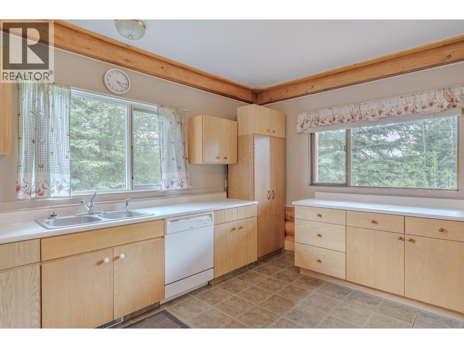 7532 CARIBOO CHALET ROAD - Image 5