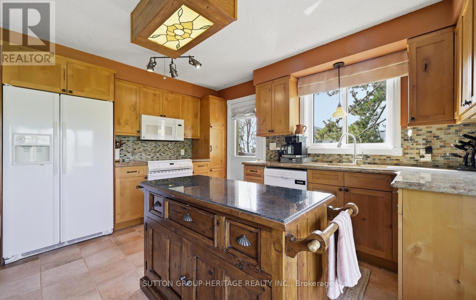 20955 BRUNON AVENUE - Image 8