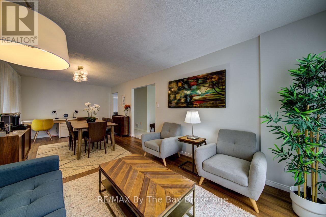 52 CARIBOU TRAIL - 19
