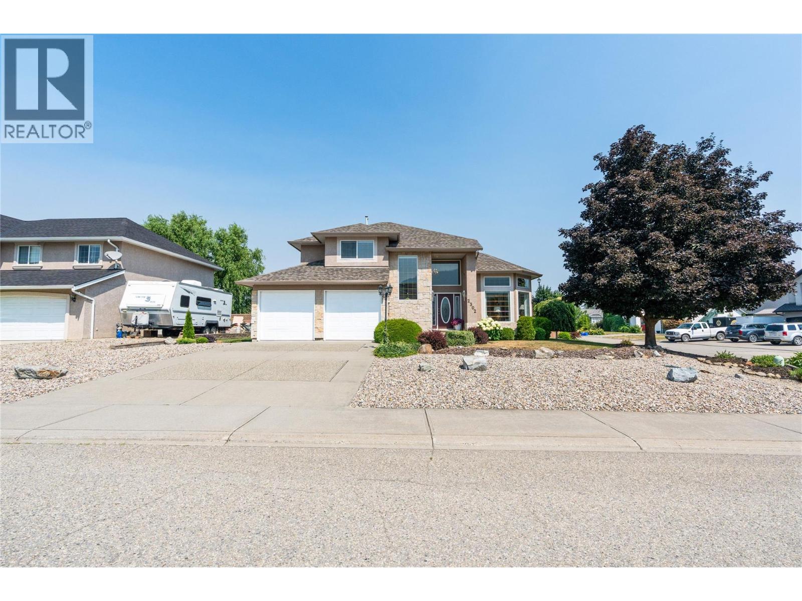 2302 Maundrell Avenue - 2