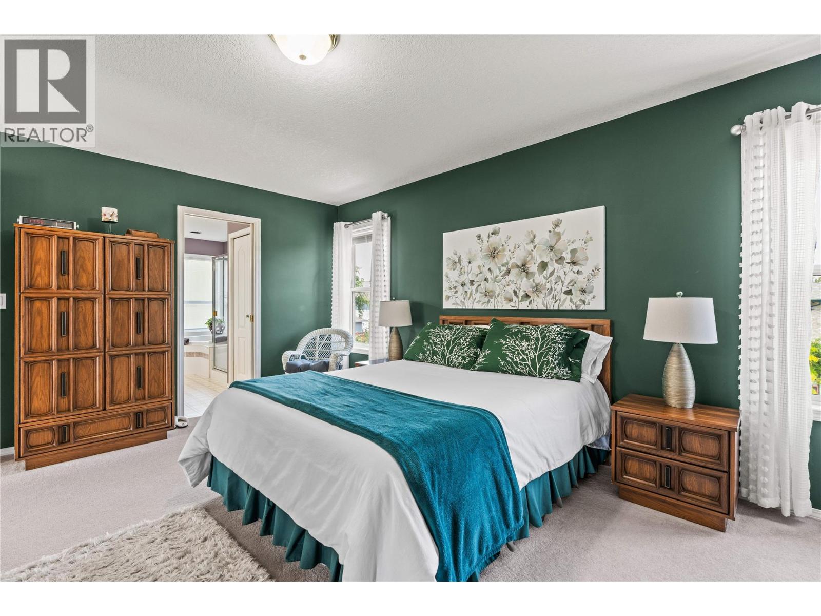 2302 Maundrell Avenue - 35