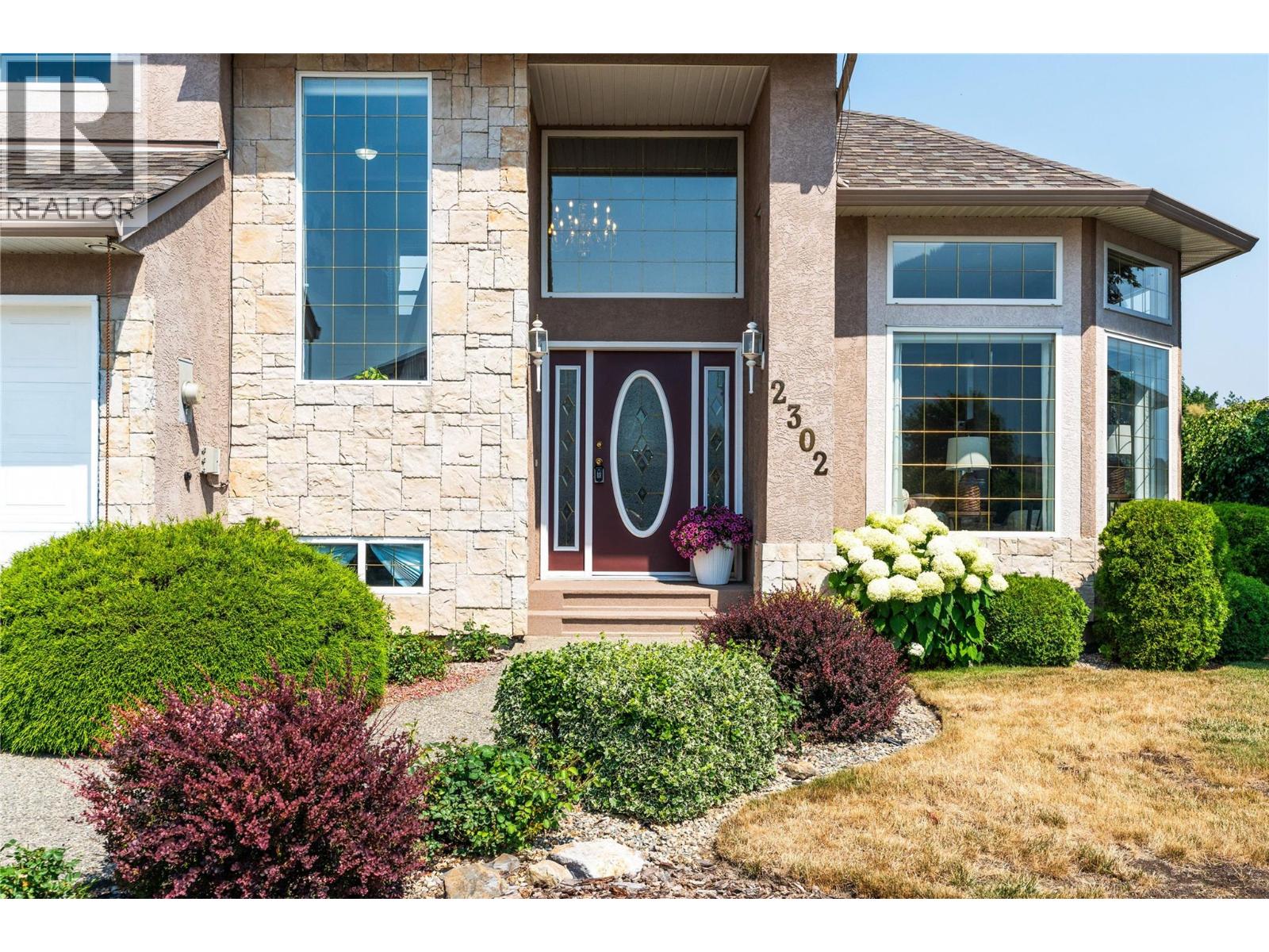 2302 Maundrell Avenue - 6