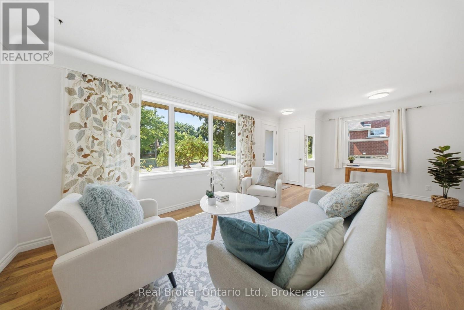 80 JACKSON AVENUE - 14