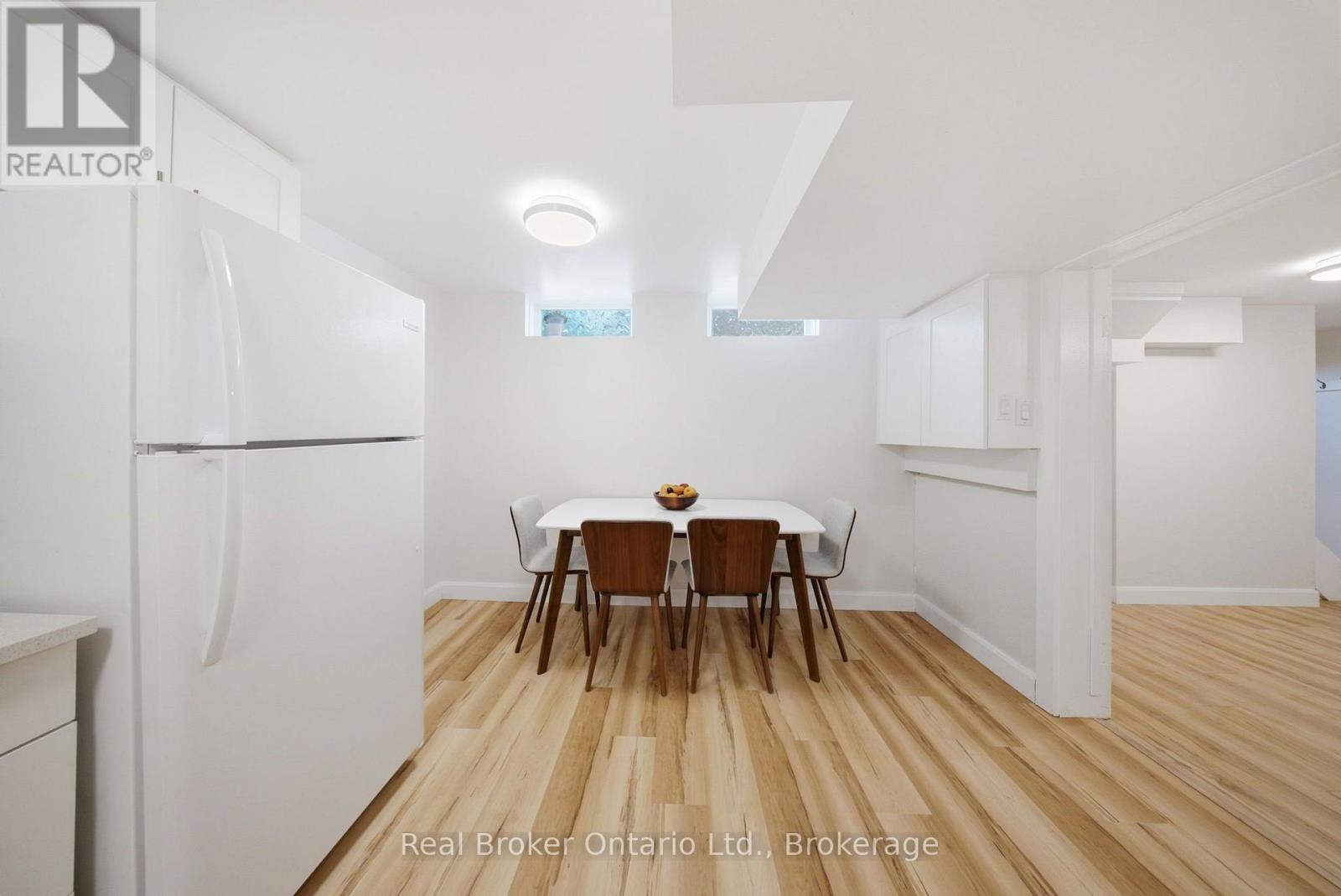 80 JACKSON AVENUE - 27