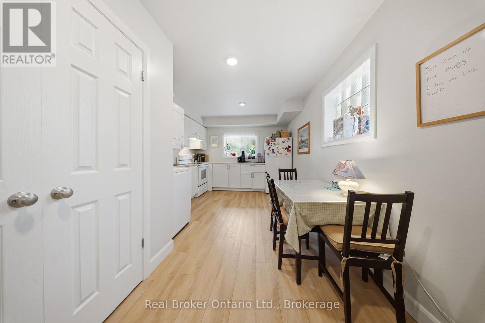 80 JACKSON AVENUE - 35