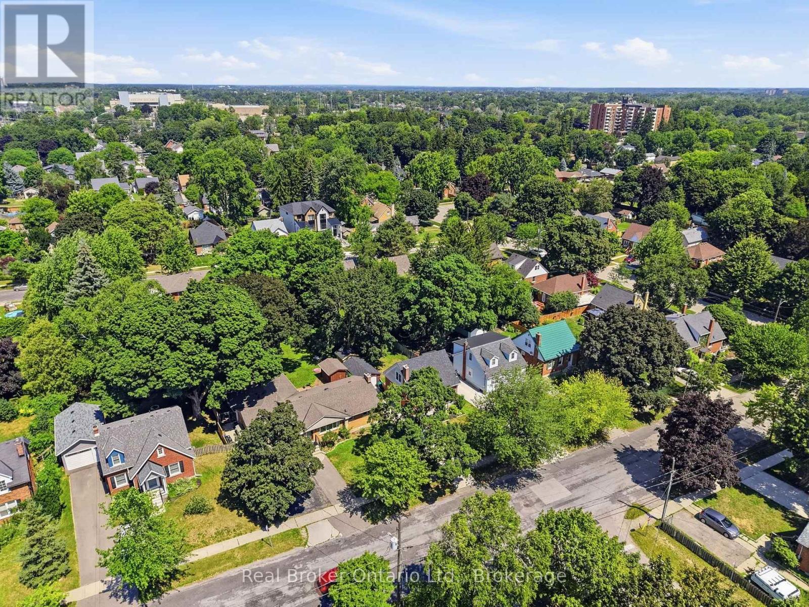 80 JACKSON AVENUE - 48
