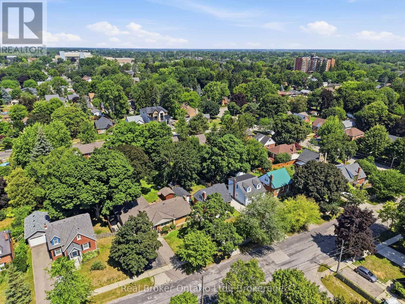 80 JACKSON AVENUE - 49