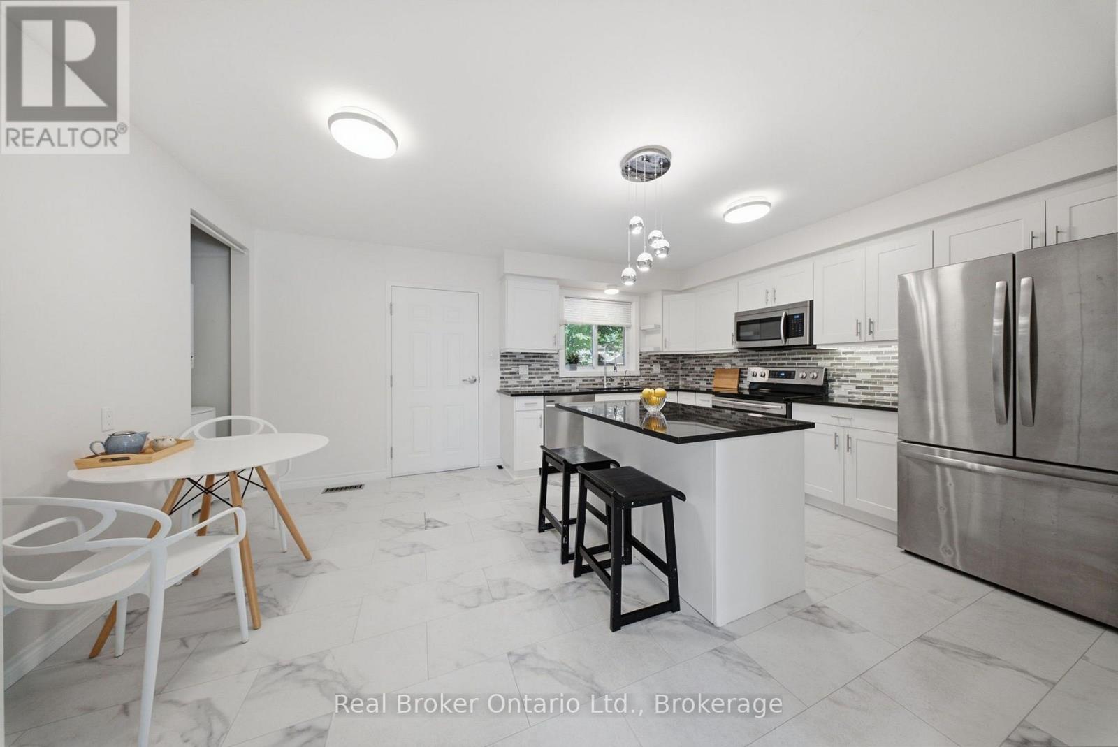 80 JACKSON AVENUE - 5