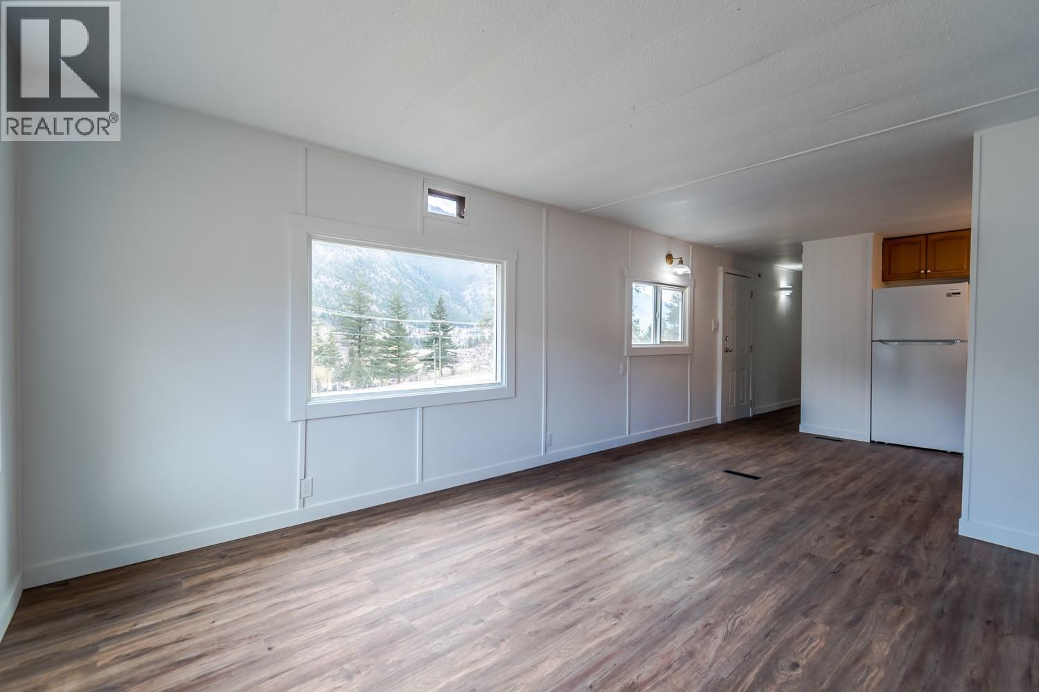 Open floor pan