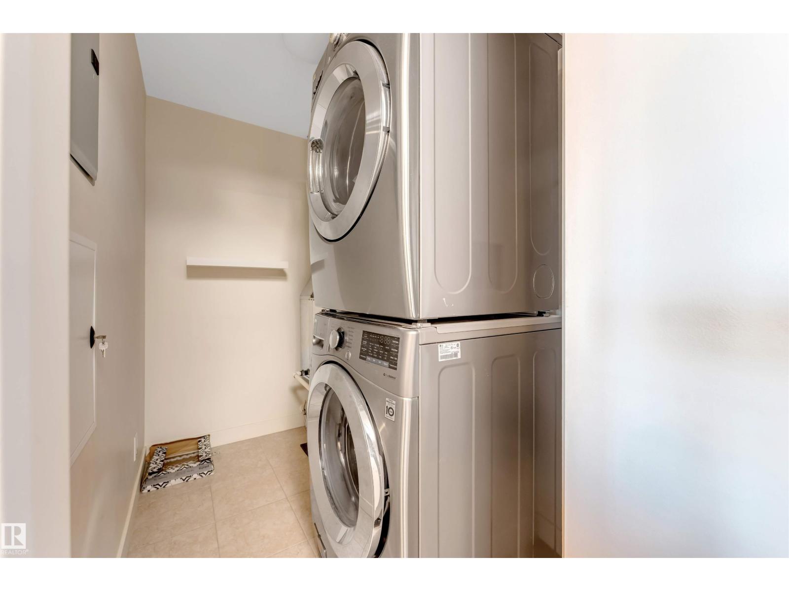 #807 10055 118 ST NW - 32