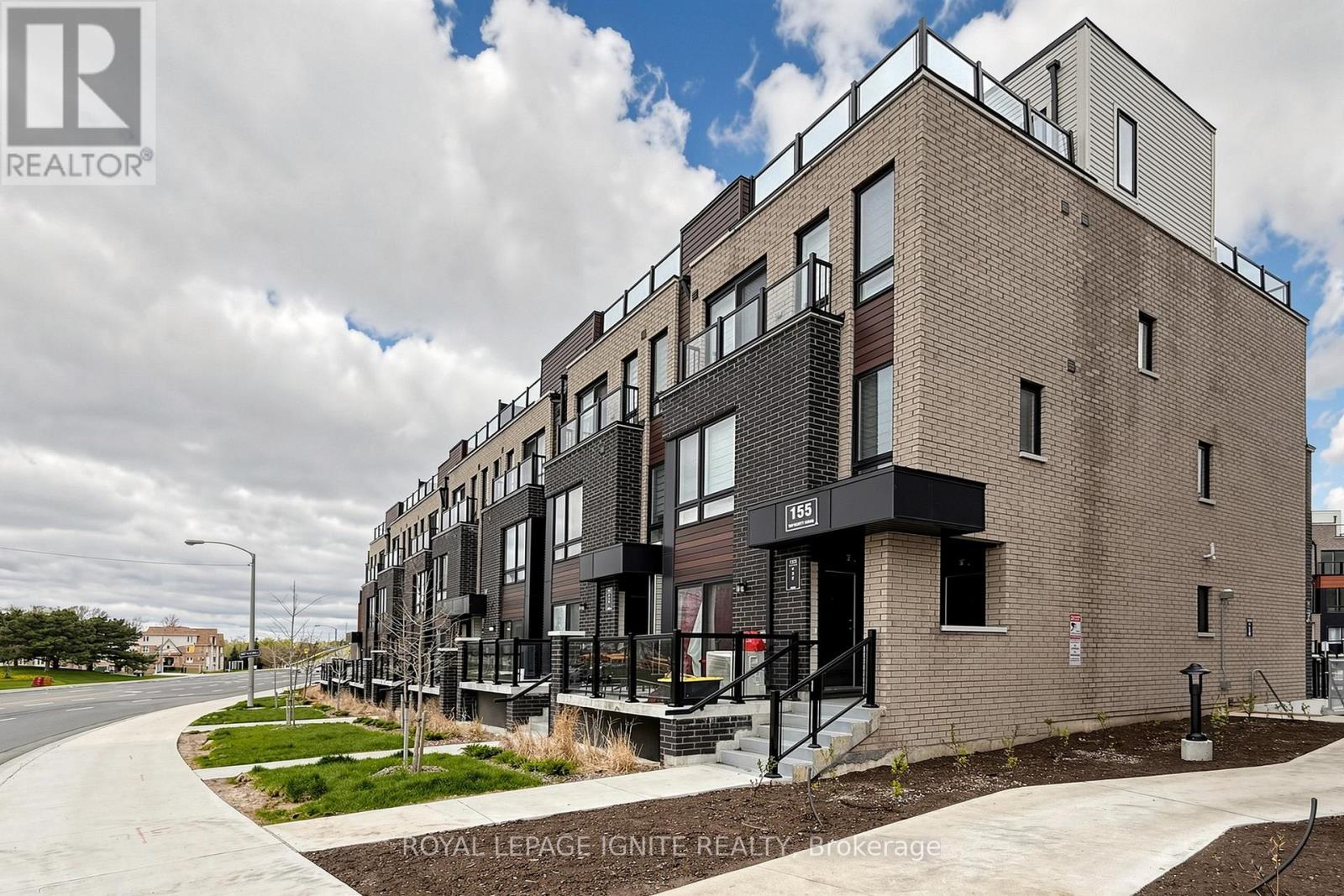 #22 155 TAPSCOTT ROAD - 1