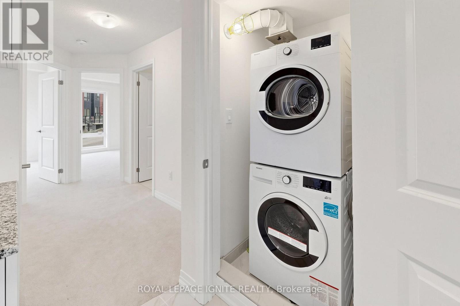 #22 155 TAPSCOTT ROAD - 30