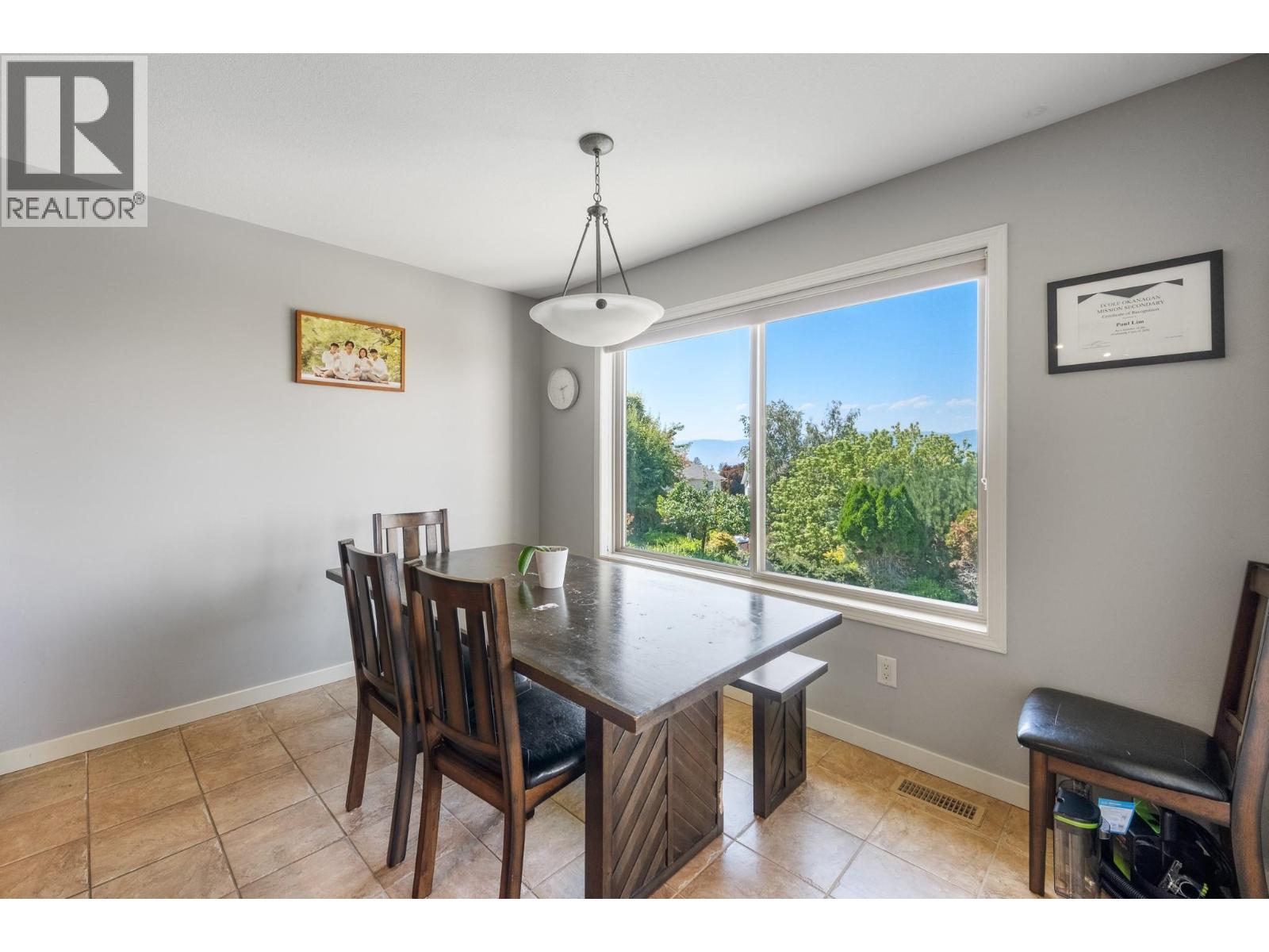 632 Arrowleaf Lane - 12