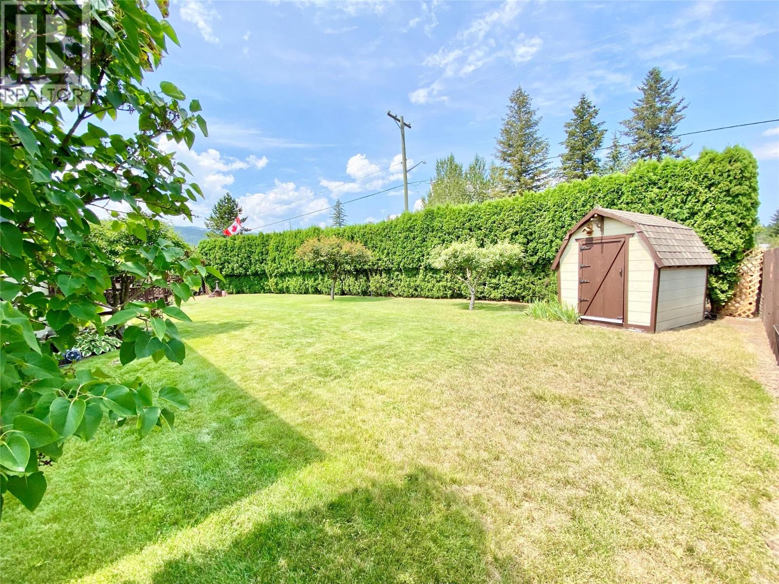514 Oriole Way - 2