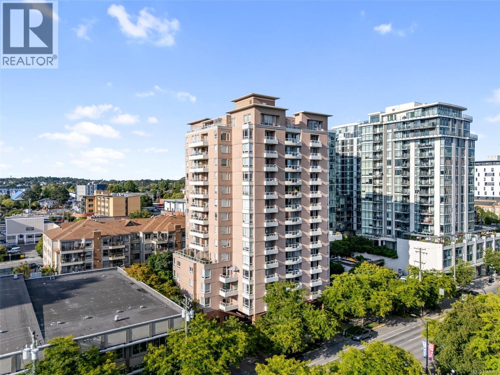 #904 930 Yates St - 31