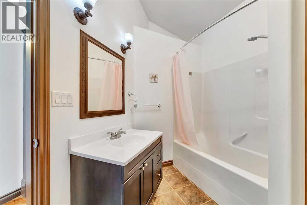 6105 24 Street - Image 13