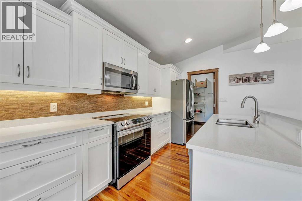 6105 24 Street - 9