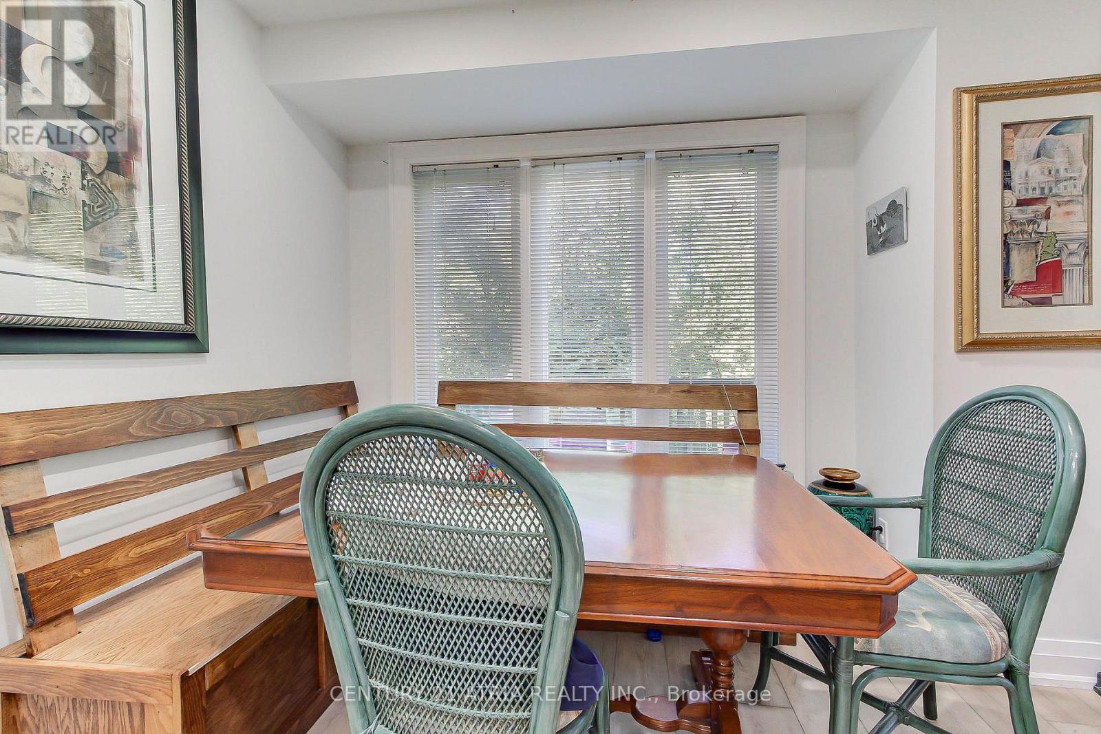 27 ANDERSON PLACE - 11
