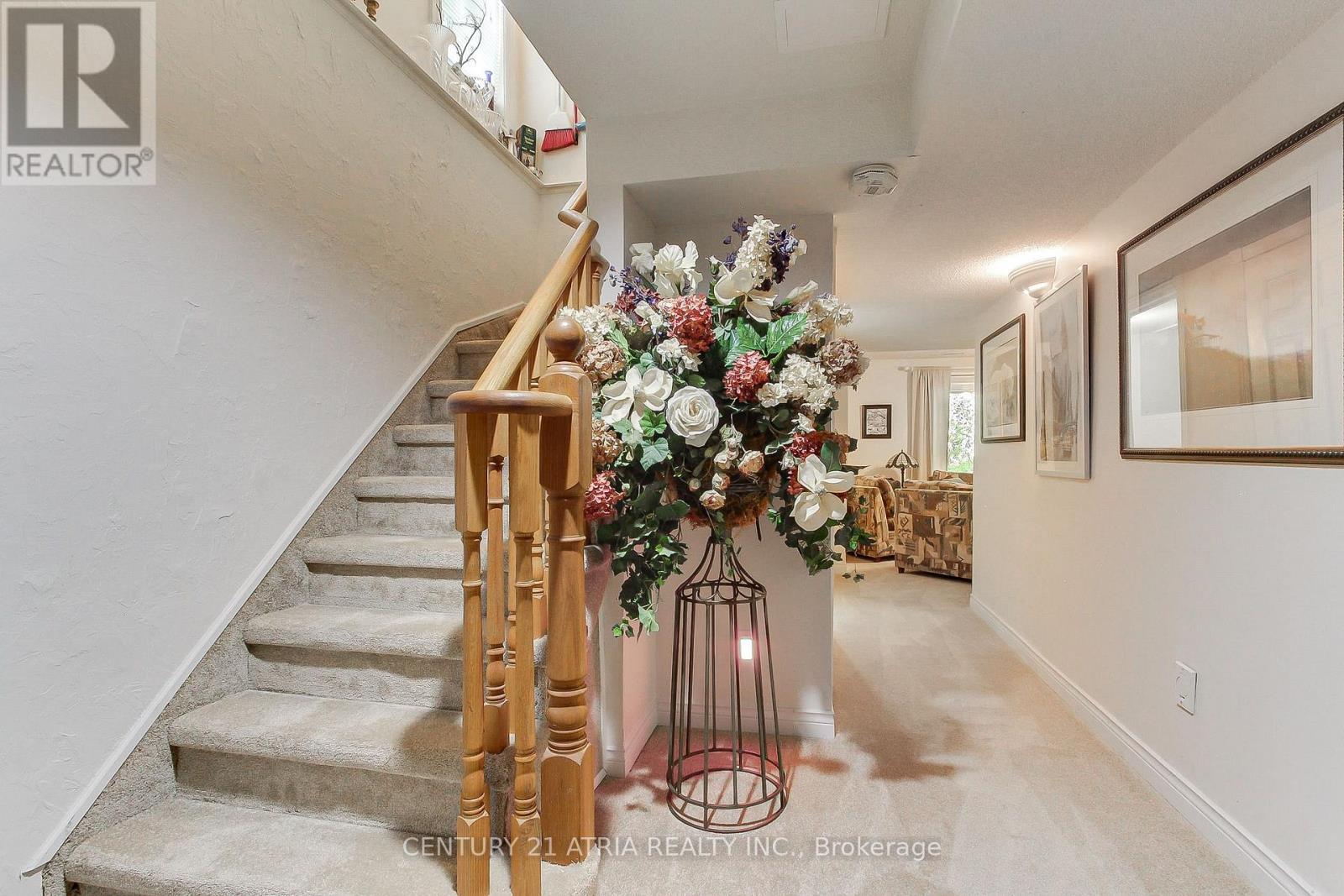 27 ANDERSON PLACE - 31