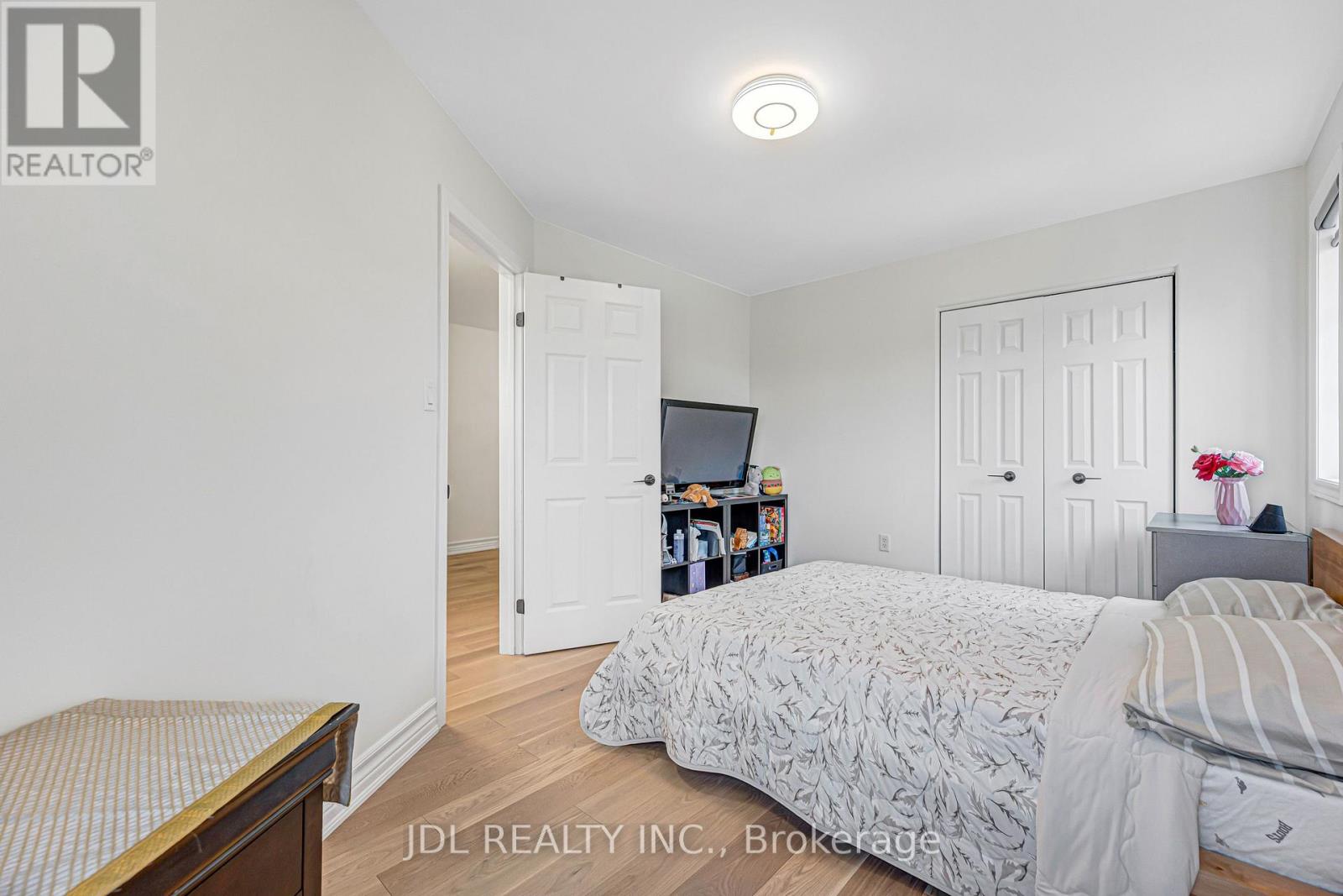 69 SUMMERSET DRIVE - 23