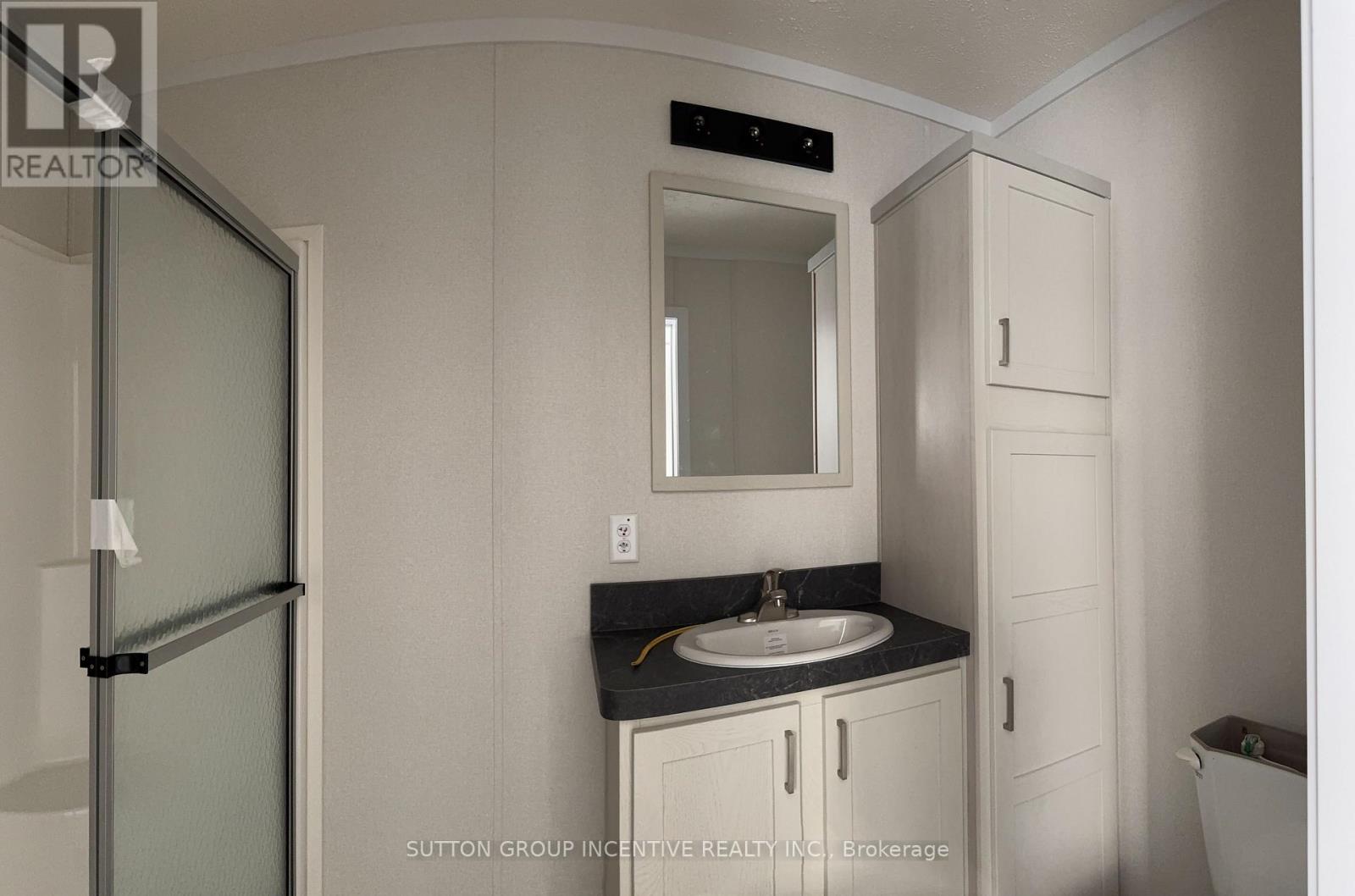 182 REMI CRESCENT - Image 7