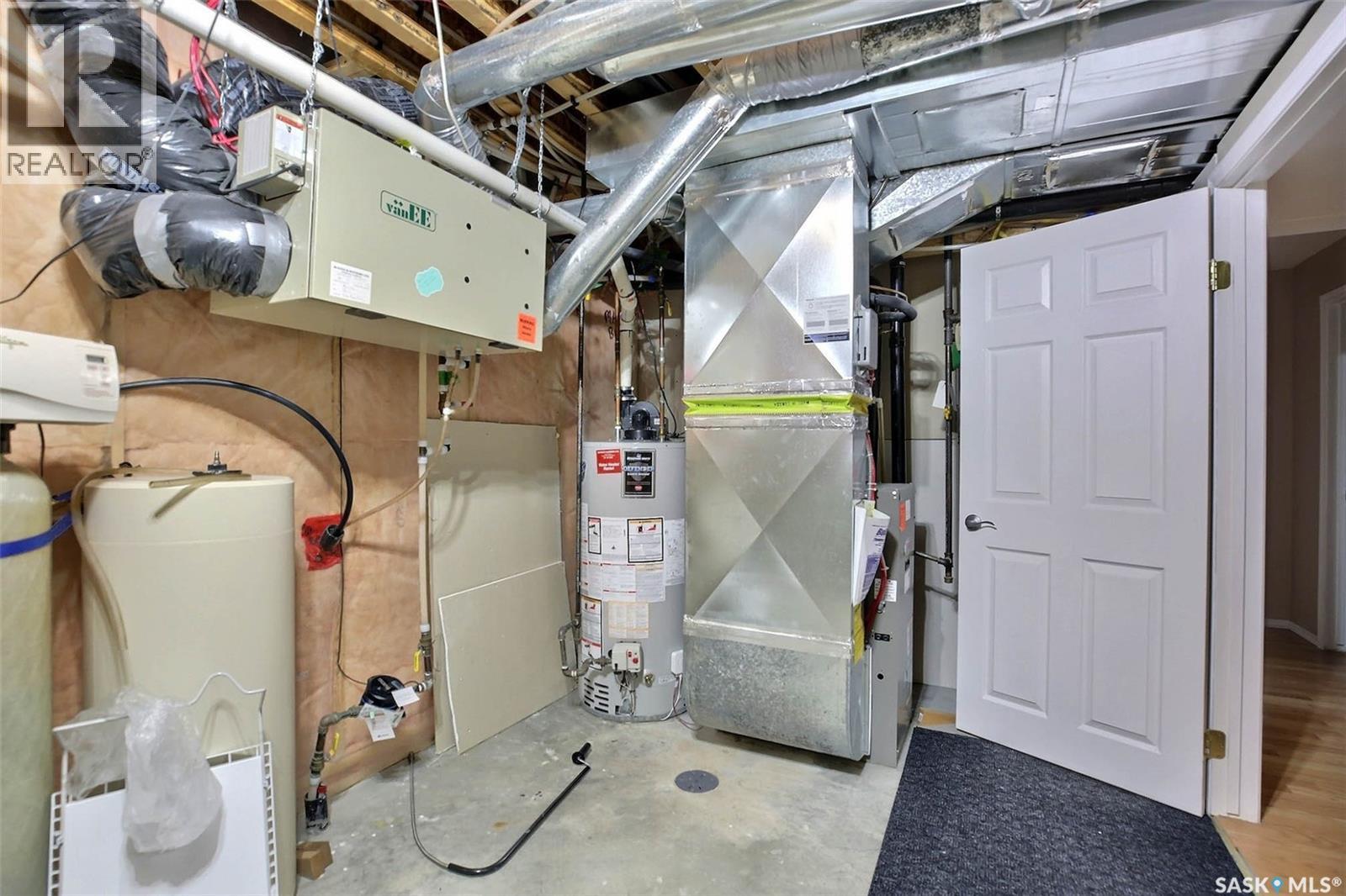 7218 WASCANA COVE WAY - 32