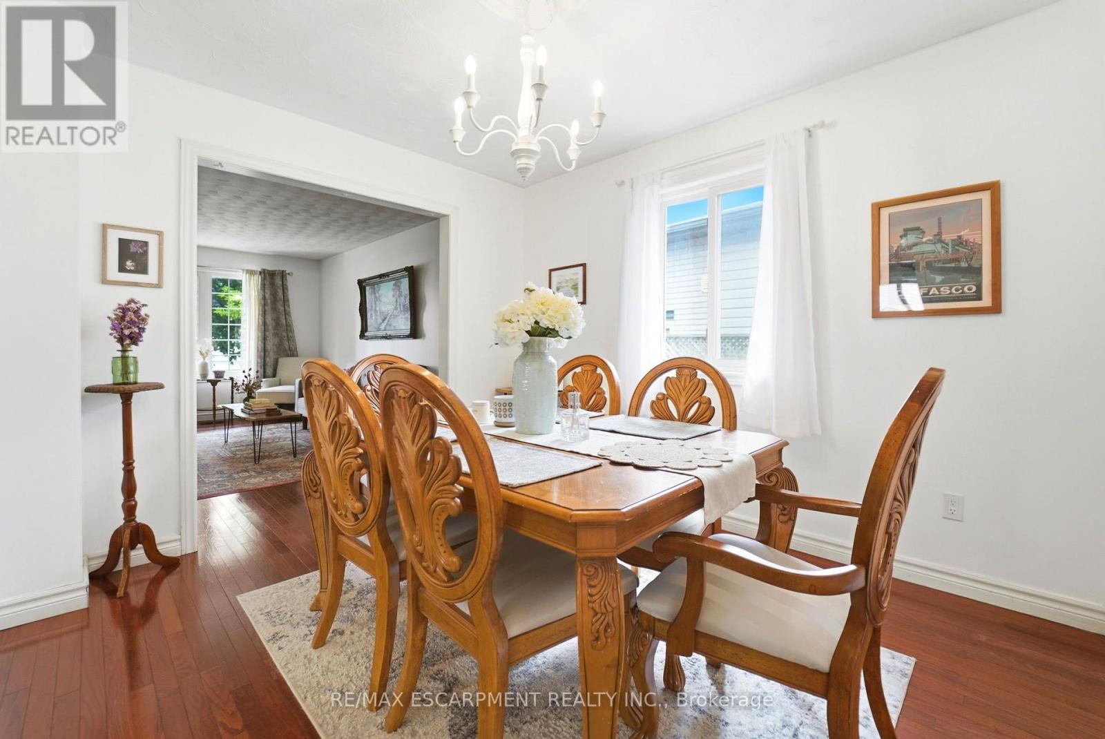 44 MARION STREET - 11