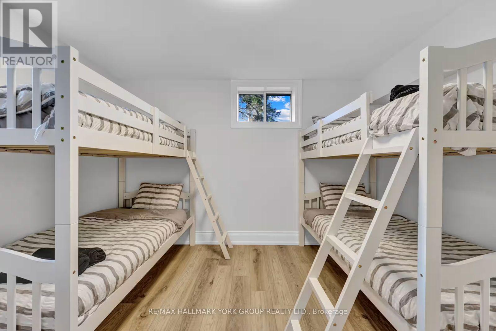 25 DRIFTWOOD SHORES - 27