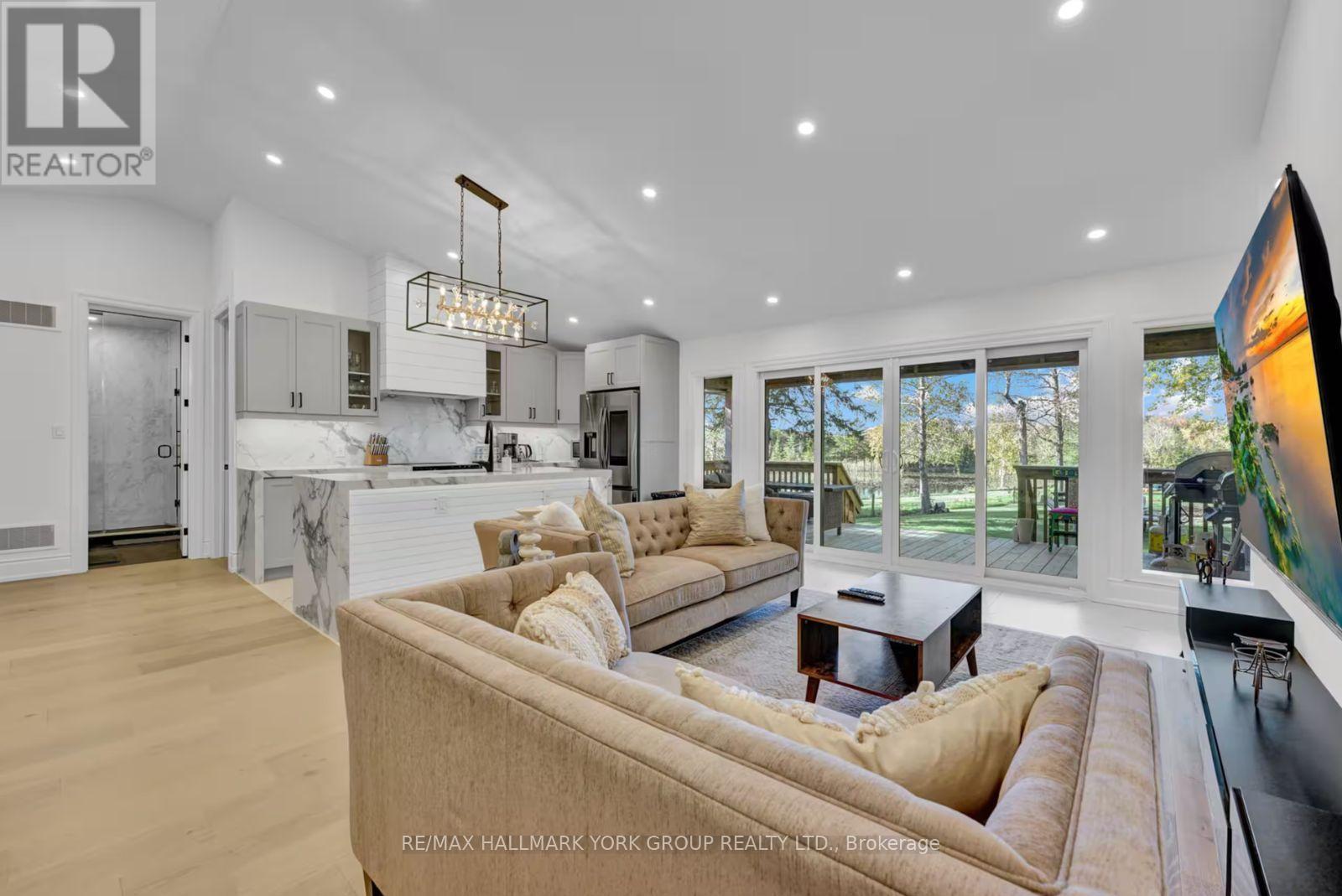 25 DRIFTWOOD SHORES - 4