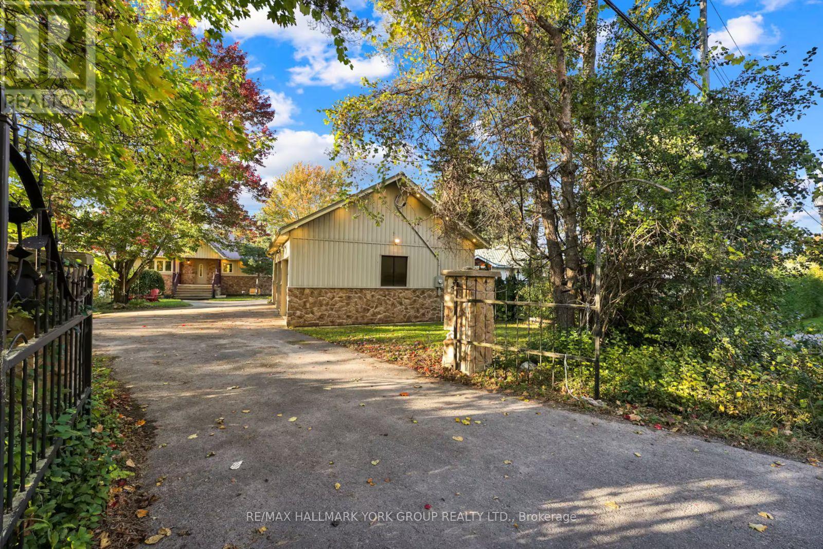 25 DRIFTWOOD SHORES - 48