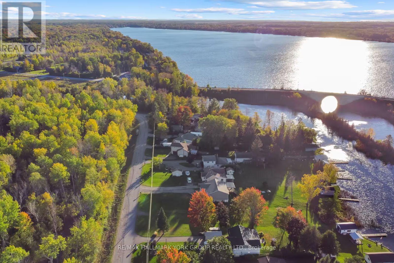 25 DRIFTWOOD SHORES - 50