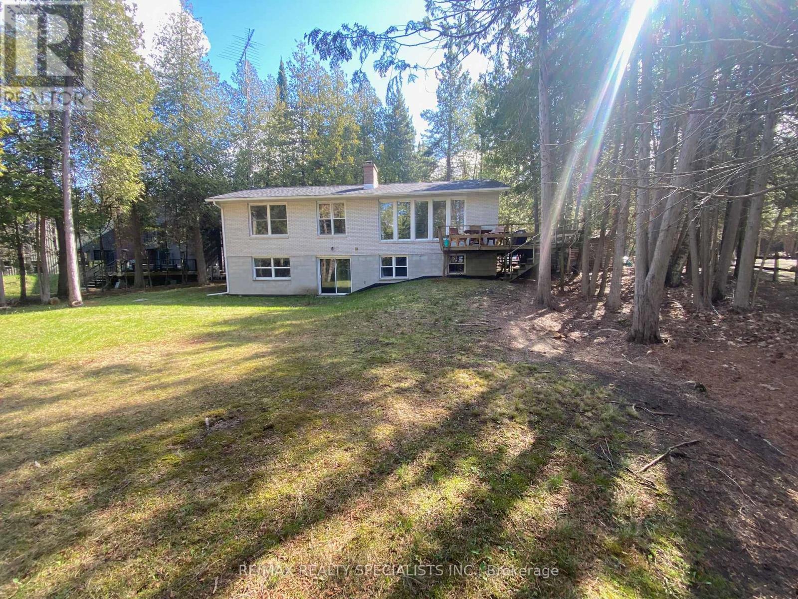 384 INDIAN POINT ROAD - 37