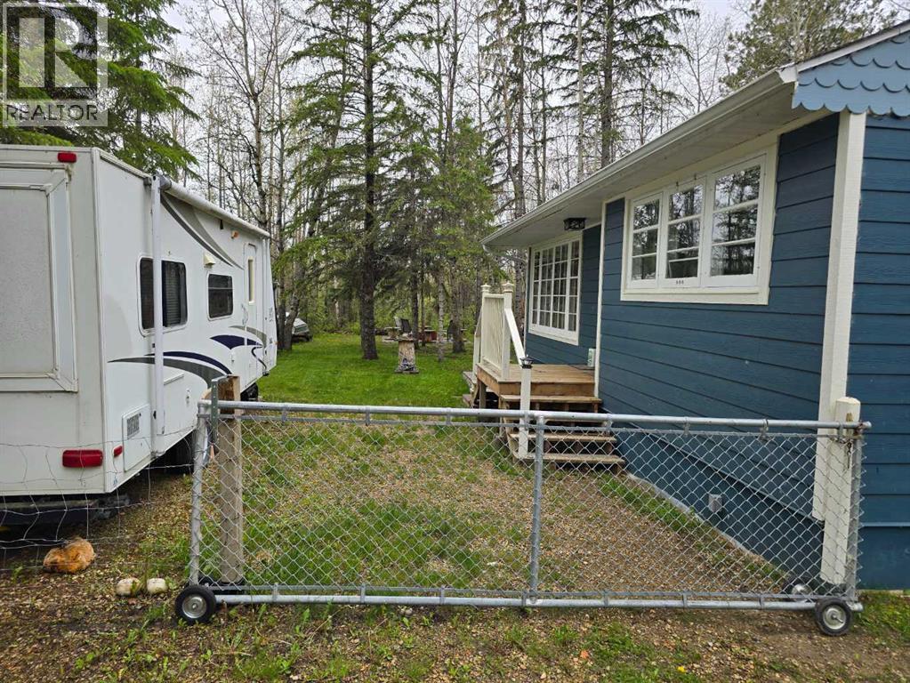 28126 Township Road 411, Rural Lacombe County