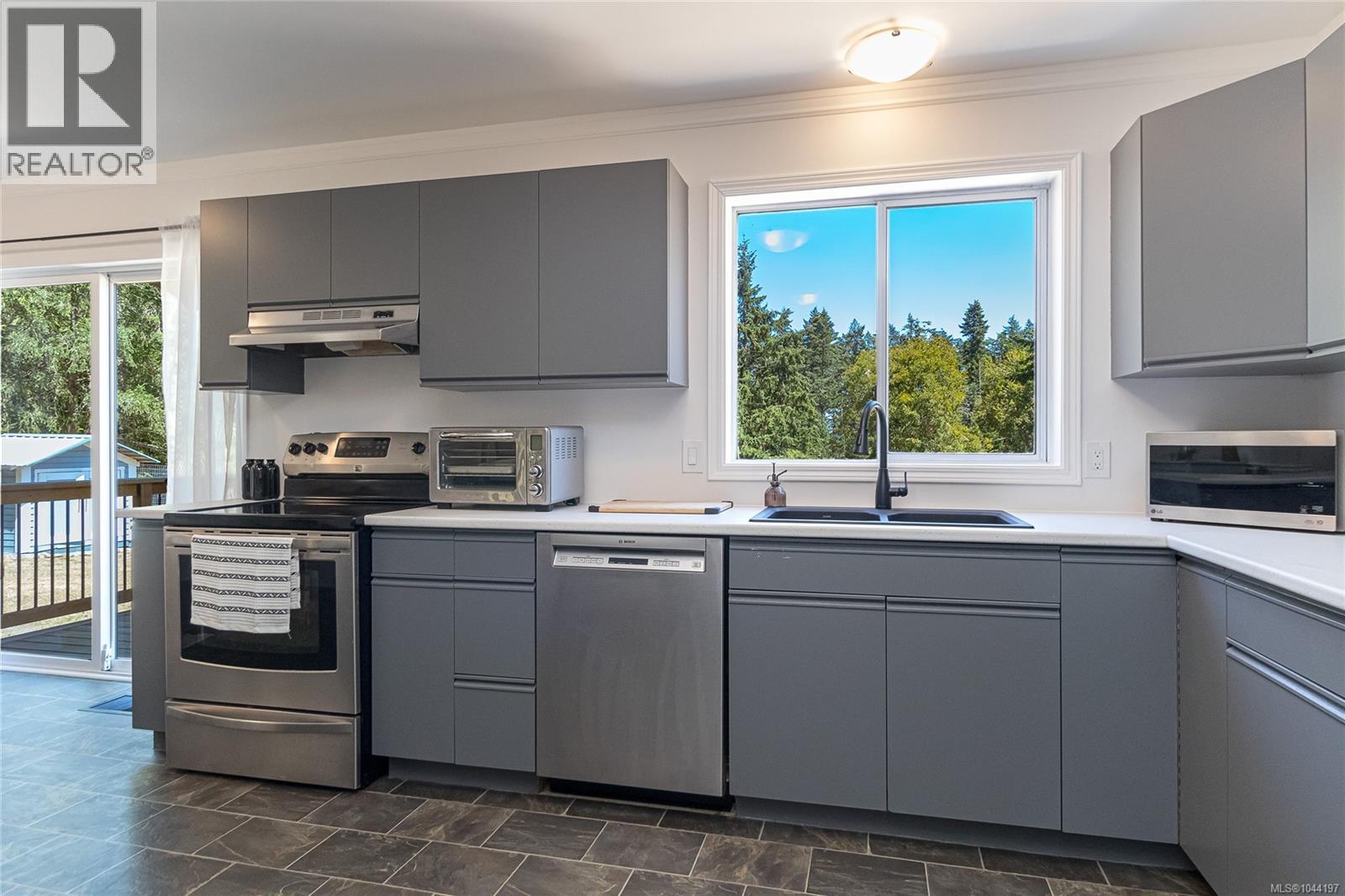 3378 Kilipi Rd - 10