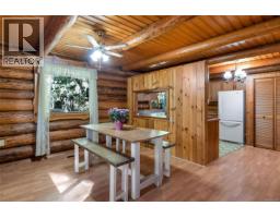 Bedroom - 7248 Indian Rd, Lake Cowichan, BC V0R2G0 Photo 9