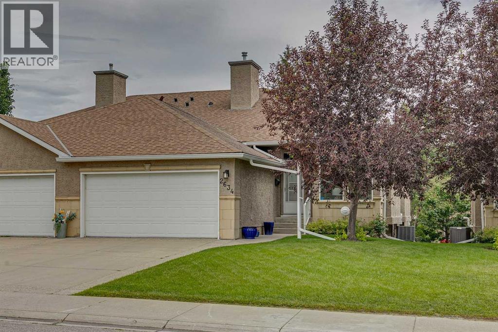2634 Signal Hill Heights SW, Signal Hill, Calgary photo 2