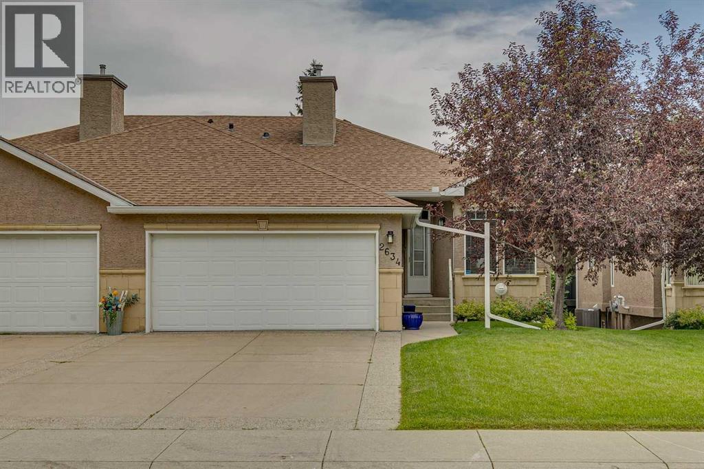 2634 Signal Hill Heights SW, Signal Hill, Calgary photo 1