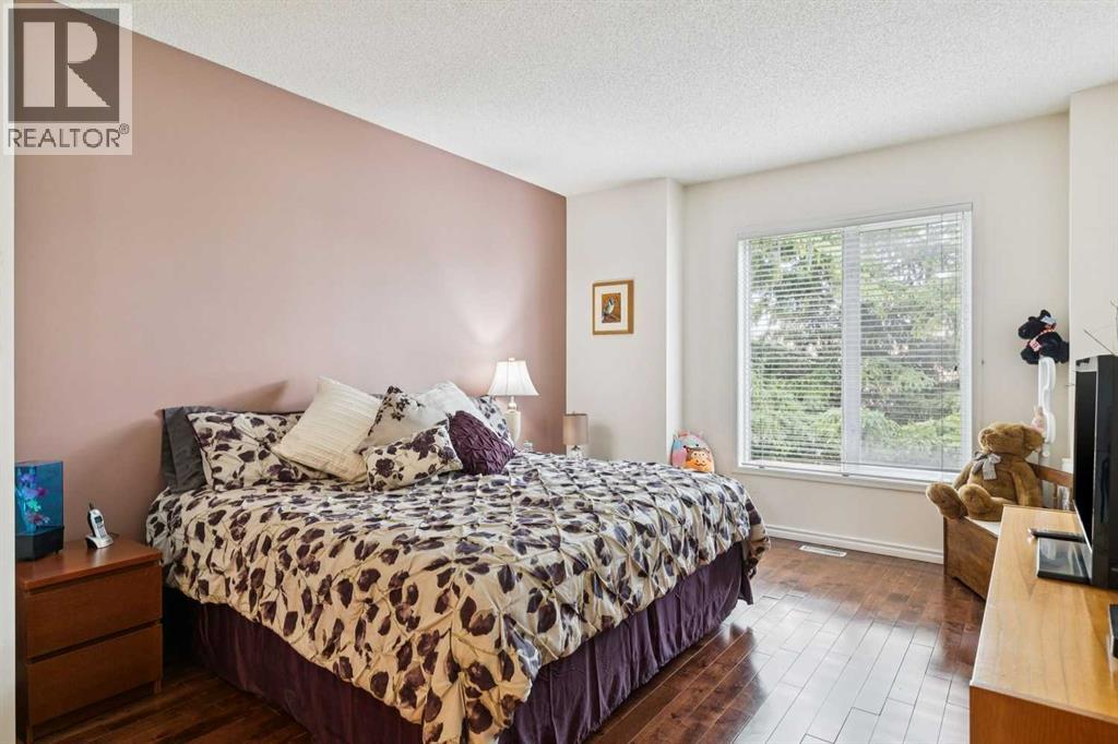 2634 Signal Hill Heights SW - Image 14