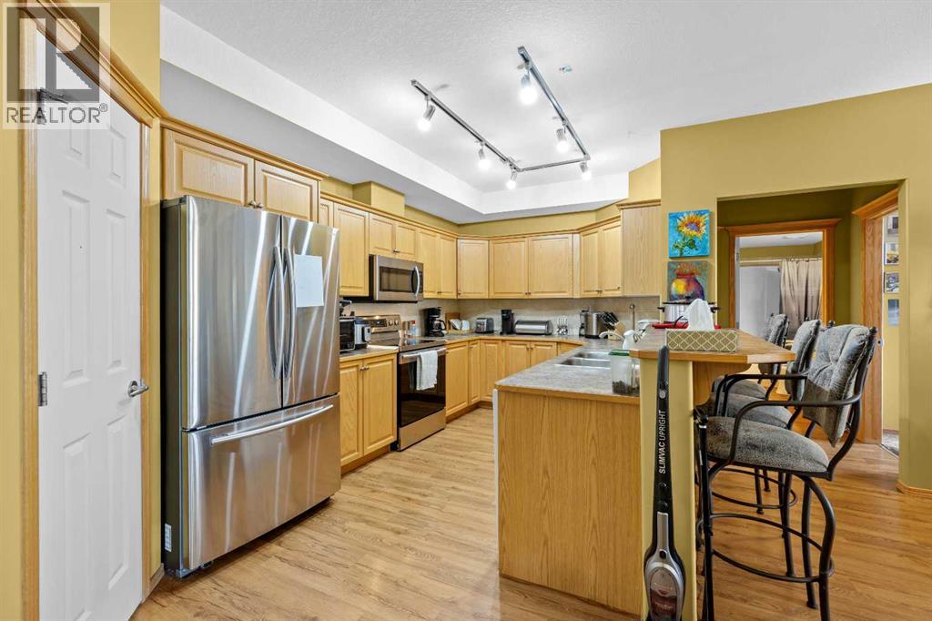 225, 15 Everstone Drive SW, Evergreen, Calgary photo 3