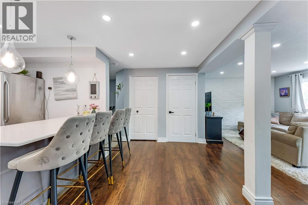 925 COPPER LEAF Crescent - 9