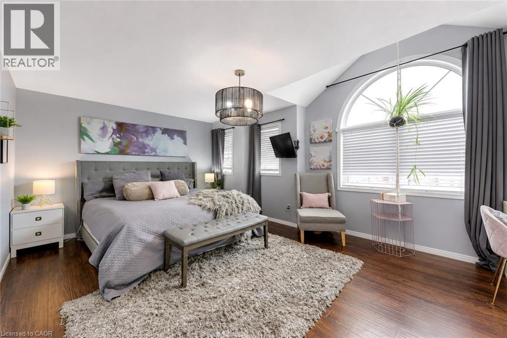 925 COPPER LEAF Crescent - 28