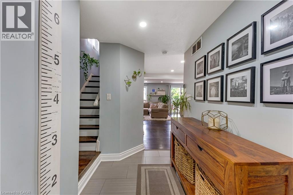 925 COPPER LEAF Crescent - 32