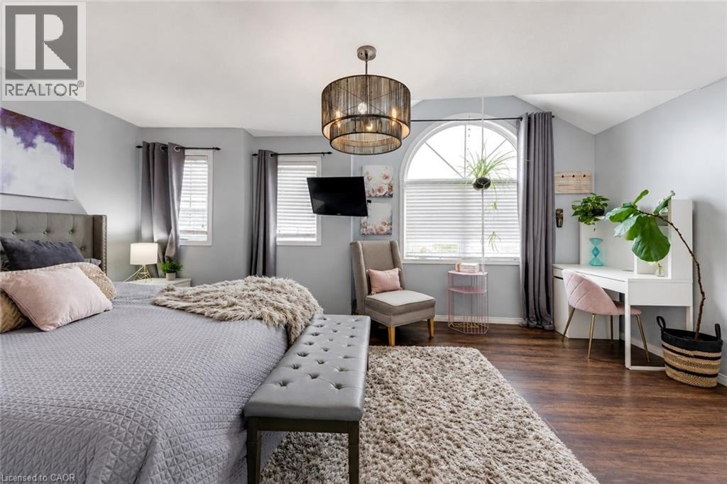 925 COPPER LEAF Crescent - 31