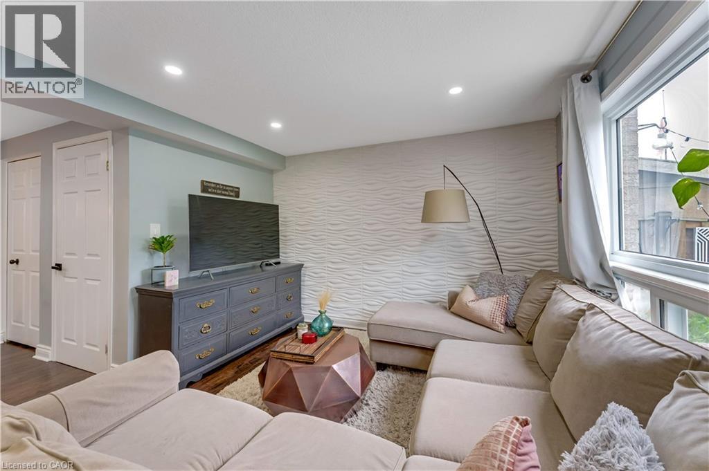925 COPPER LEAF Crescent - 12
