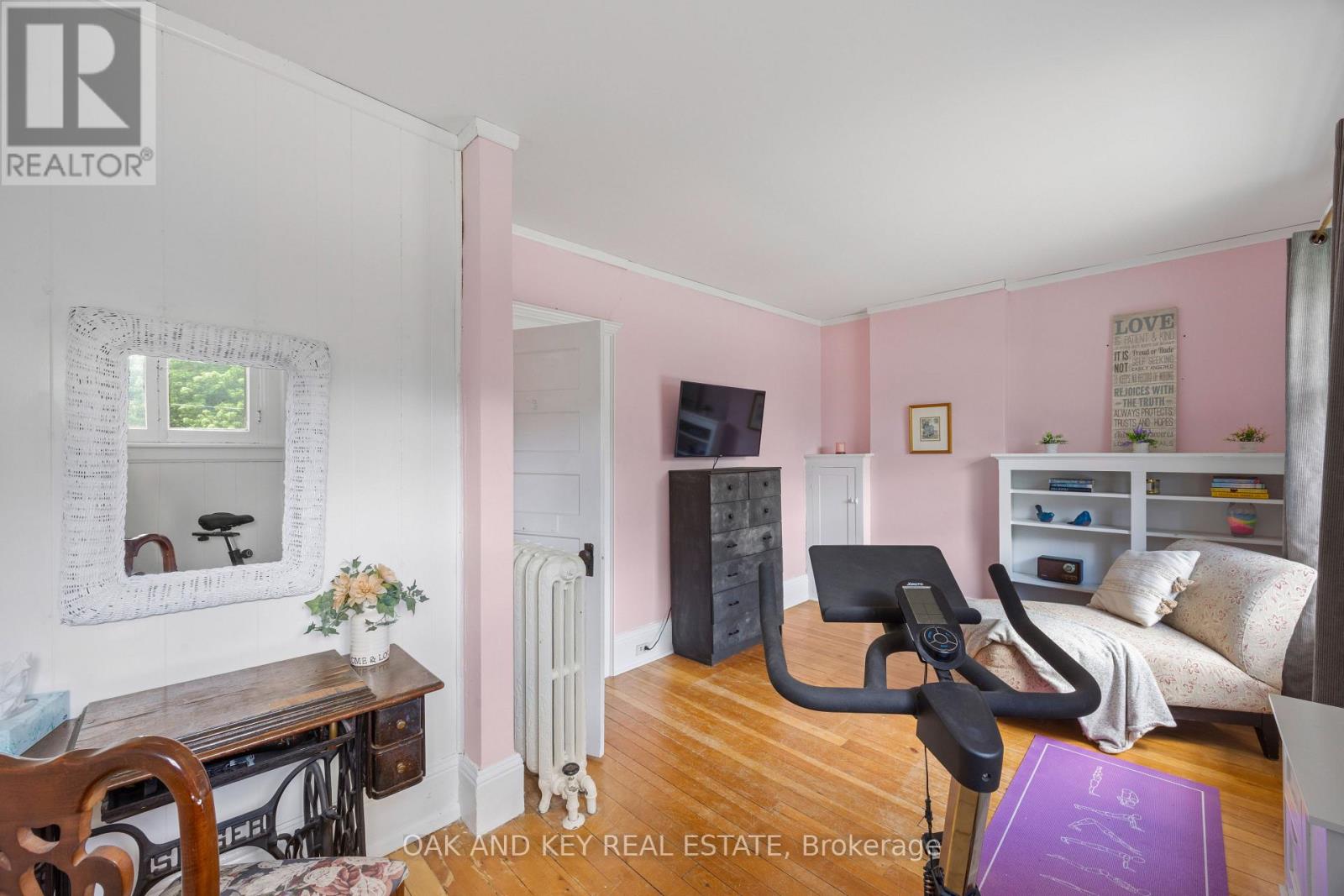 183 SHACKLETON STREET - 26